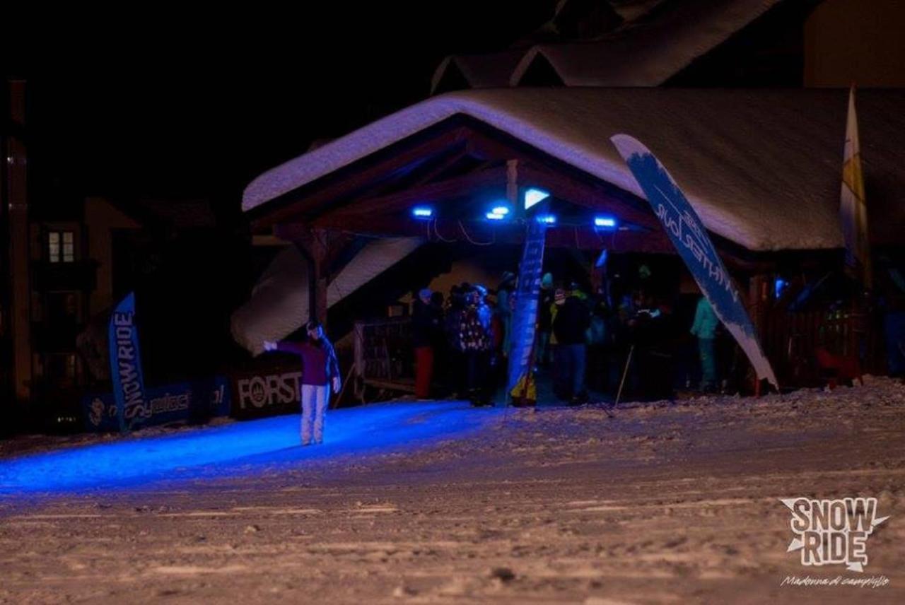 Nevesole Folgarida Resort Aparthotel Bagian luar foto