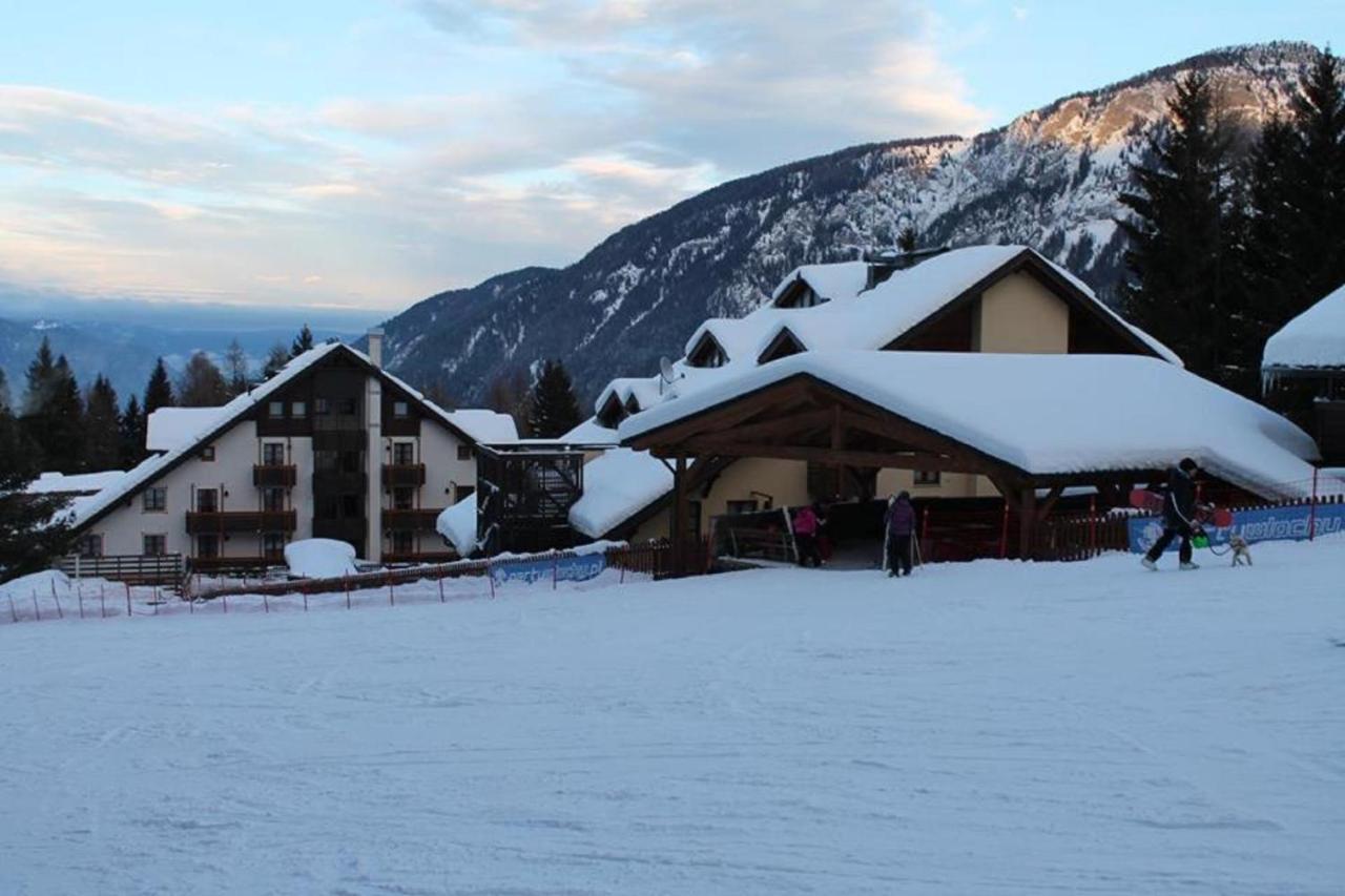 Nevesole Folgarida Resort Aparthotel Bagian luar foto
